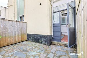 Photo 5- click for photo gallery